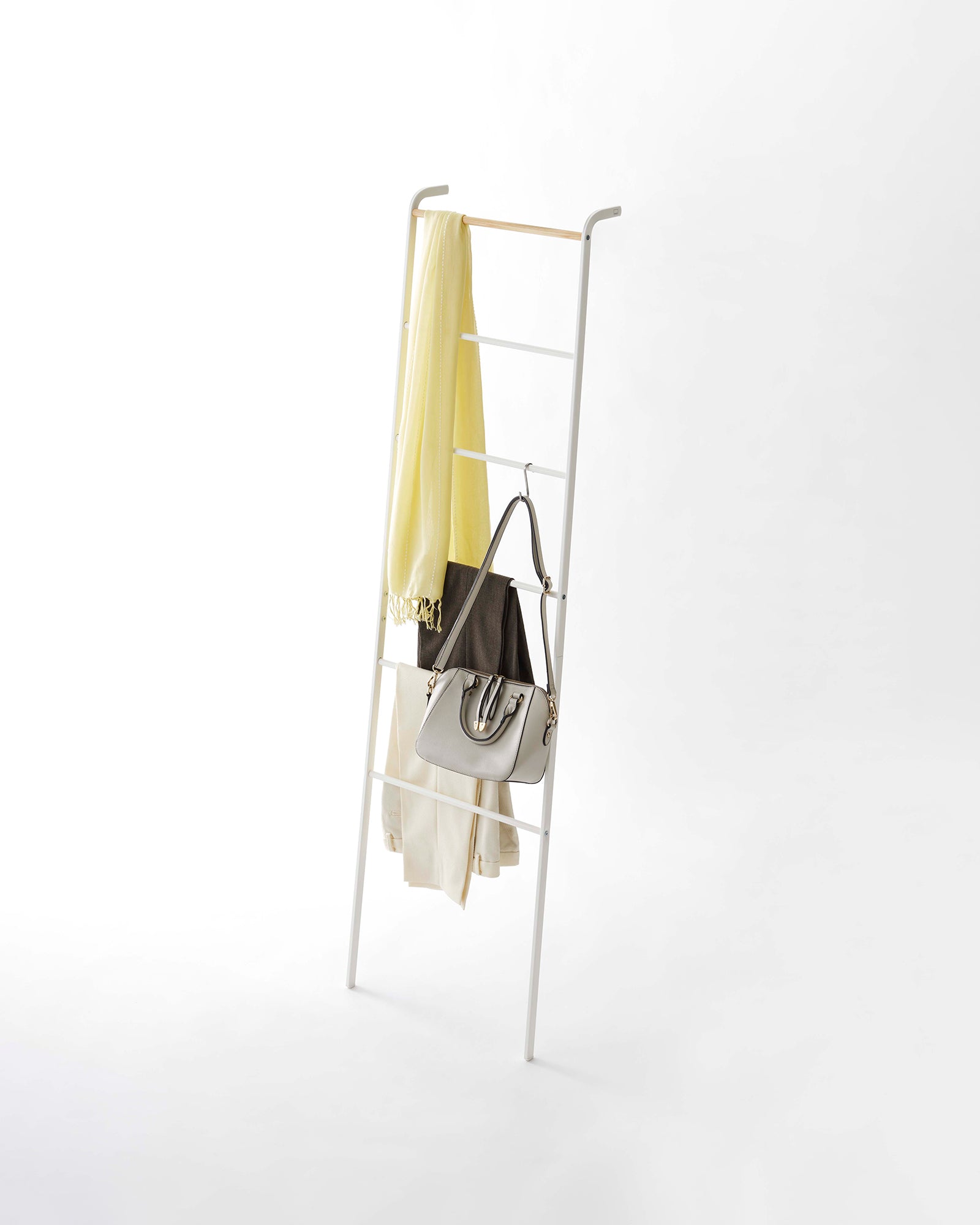 Leaning Storage Ladder (63 H) - Steel