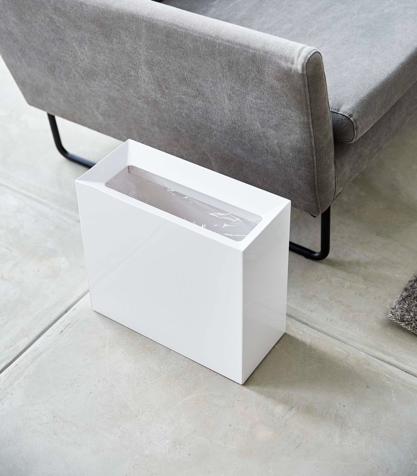 Trash Can - Wide - Image 5
