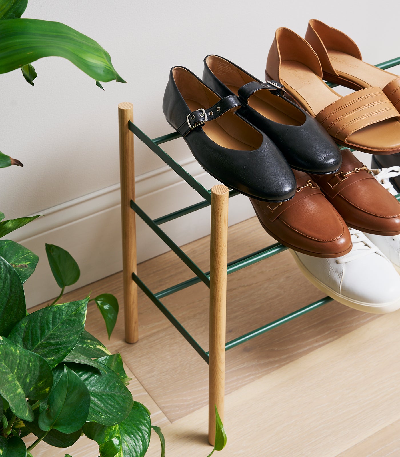 Expandable Shoe Rack (18 H) - Steel + Wood - Image 11