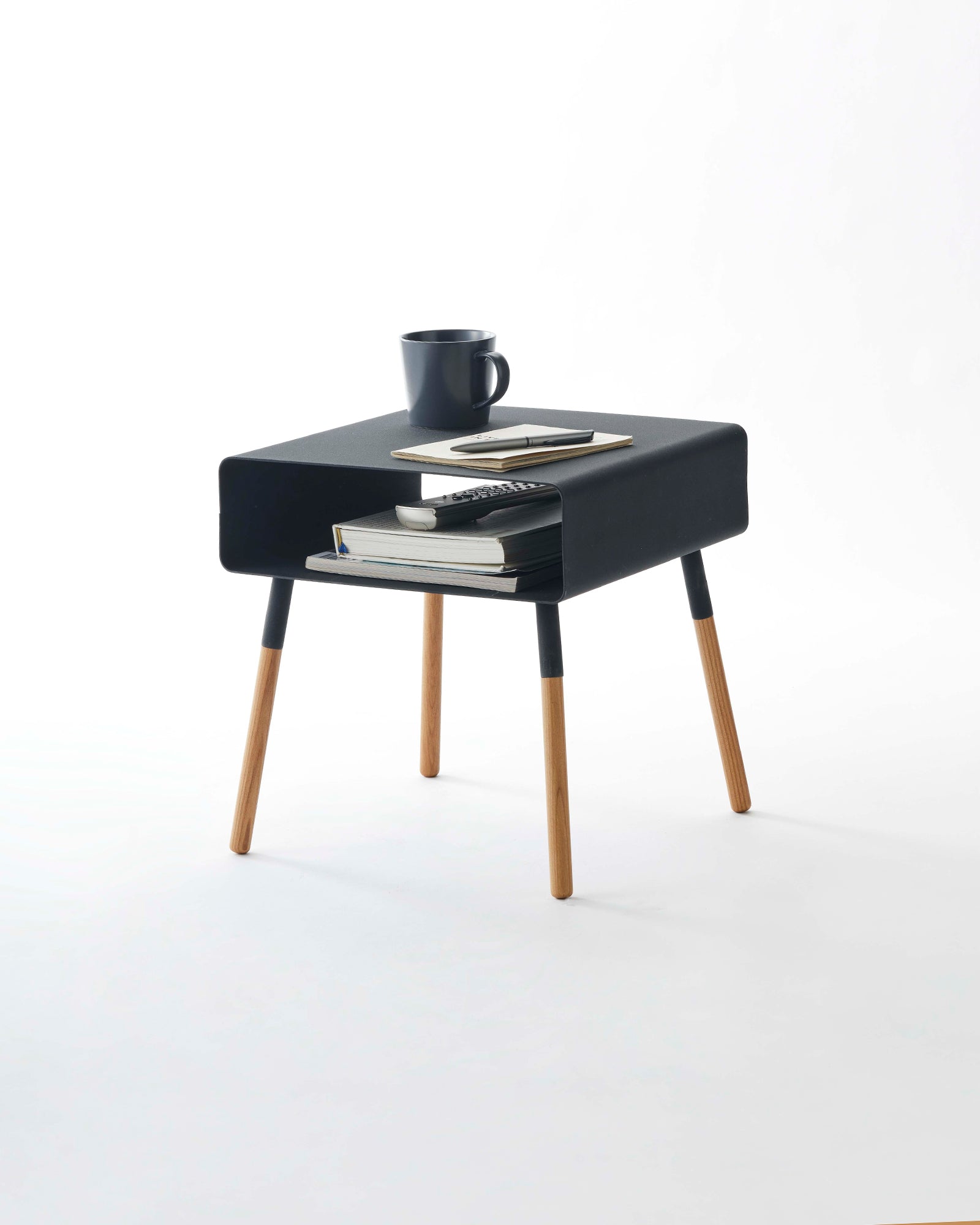 Storage Table - Short (14 H) - Steel + Wood - Image 7