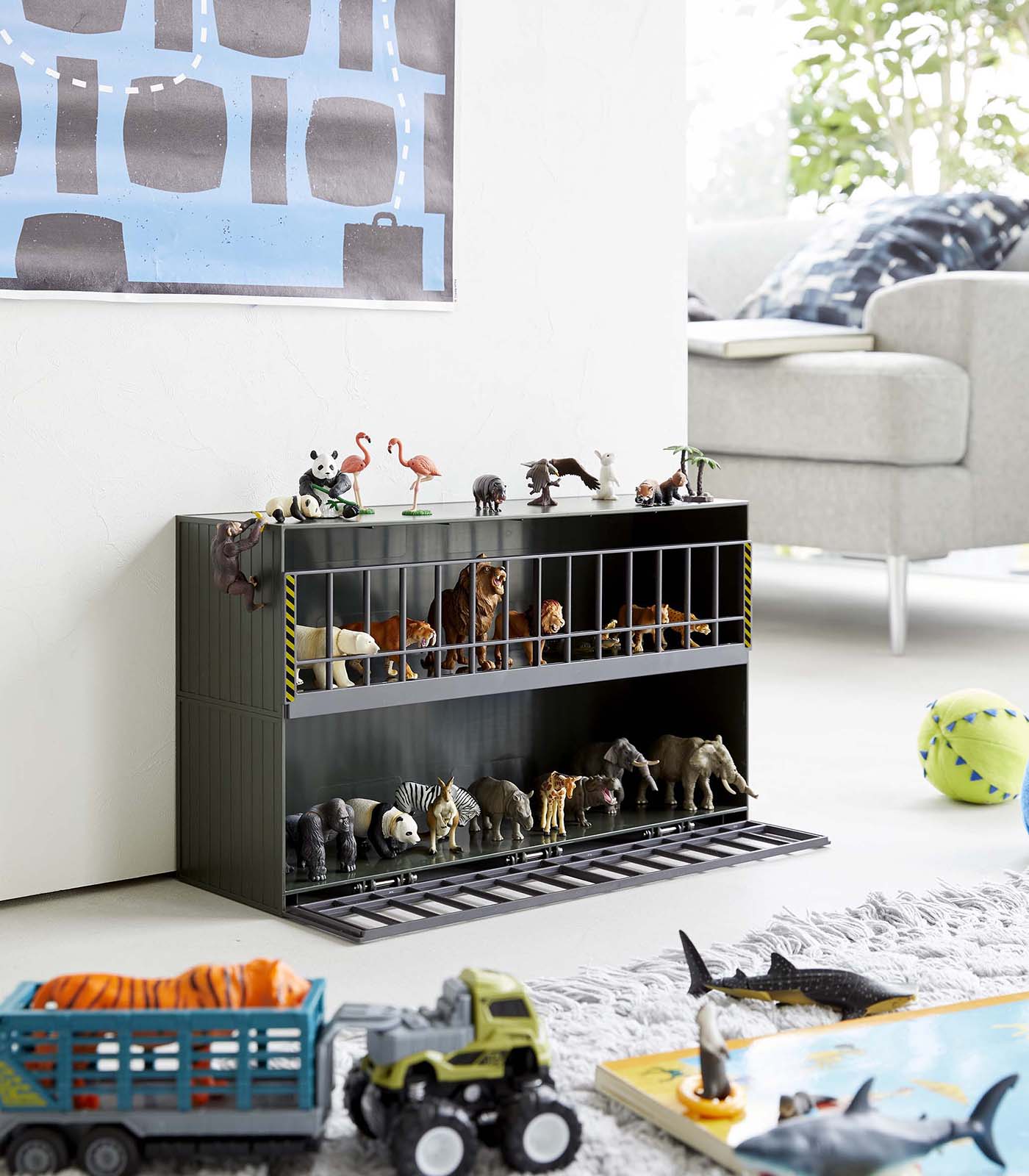 Toy Display Case - Image 14