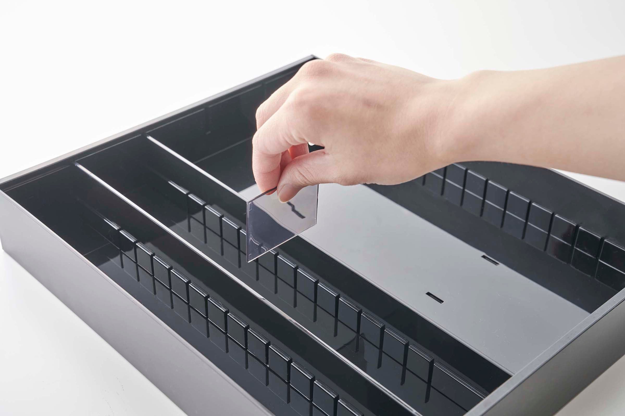 Expandable Cutlery Organizer - Large - Image 11