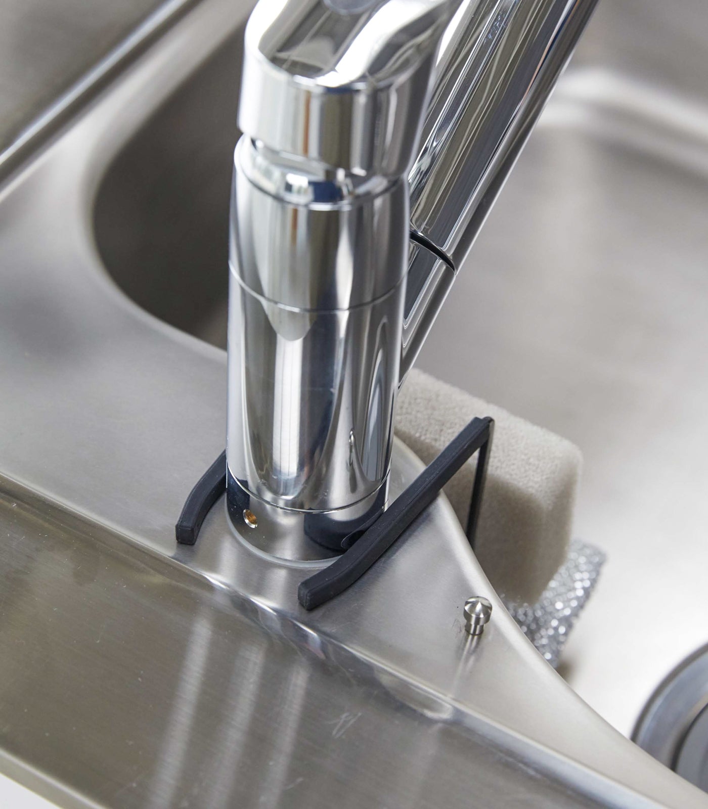 Faucet-Hanging Sponge Holder - Double - Steel - Image 7