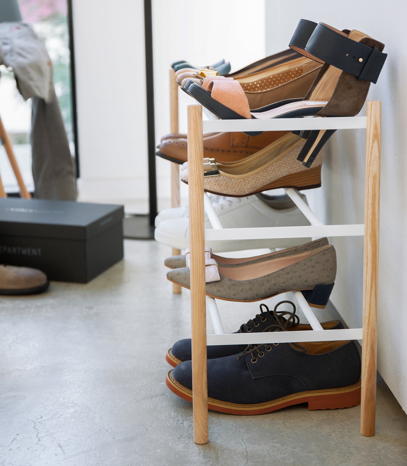 Expandable Shoe Rack (18 H) - Steel + Wood - Image 5