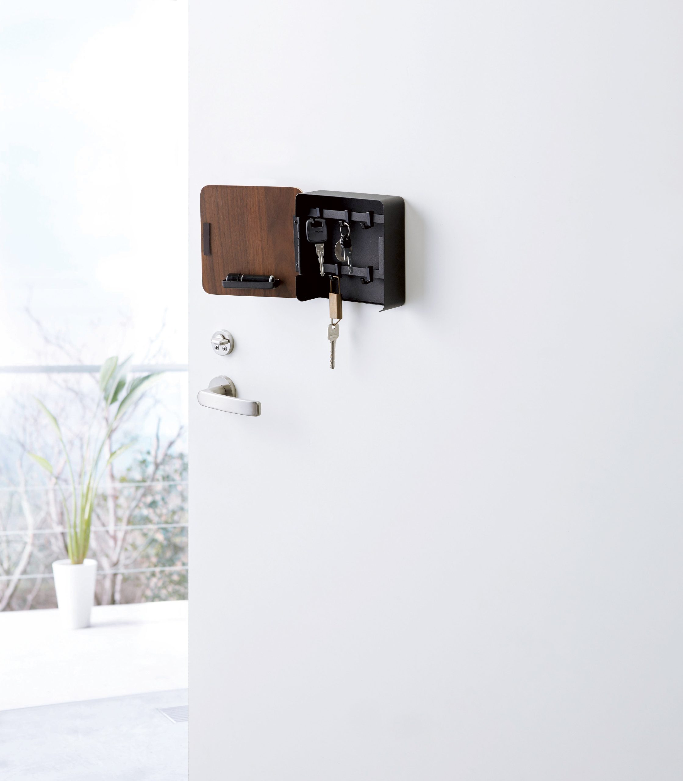Magnetic Key Cabinet - Steel + Wood - Image 7