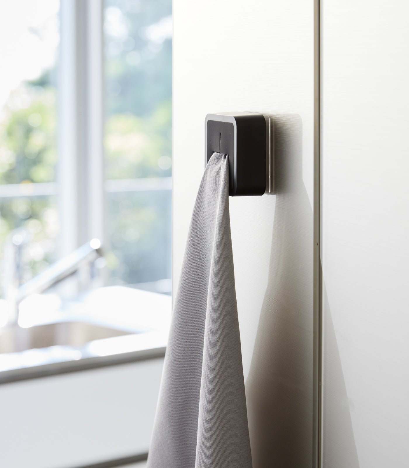 Traceless Adhesive Kitchen Towel Holder - Image 5
