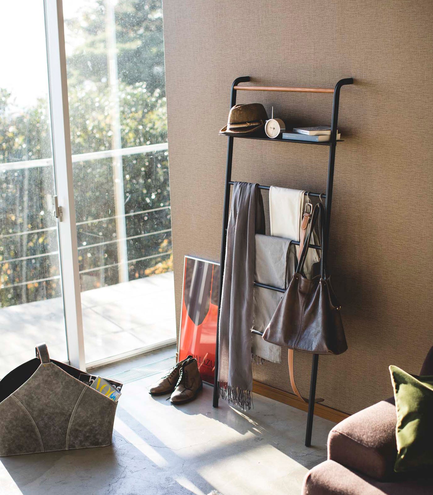 Leaning Storage Ladder With Shelf (63 H) - Steel - Image 11