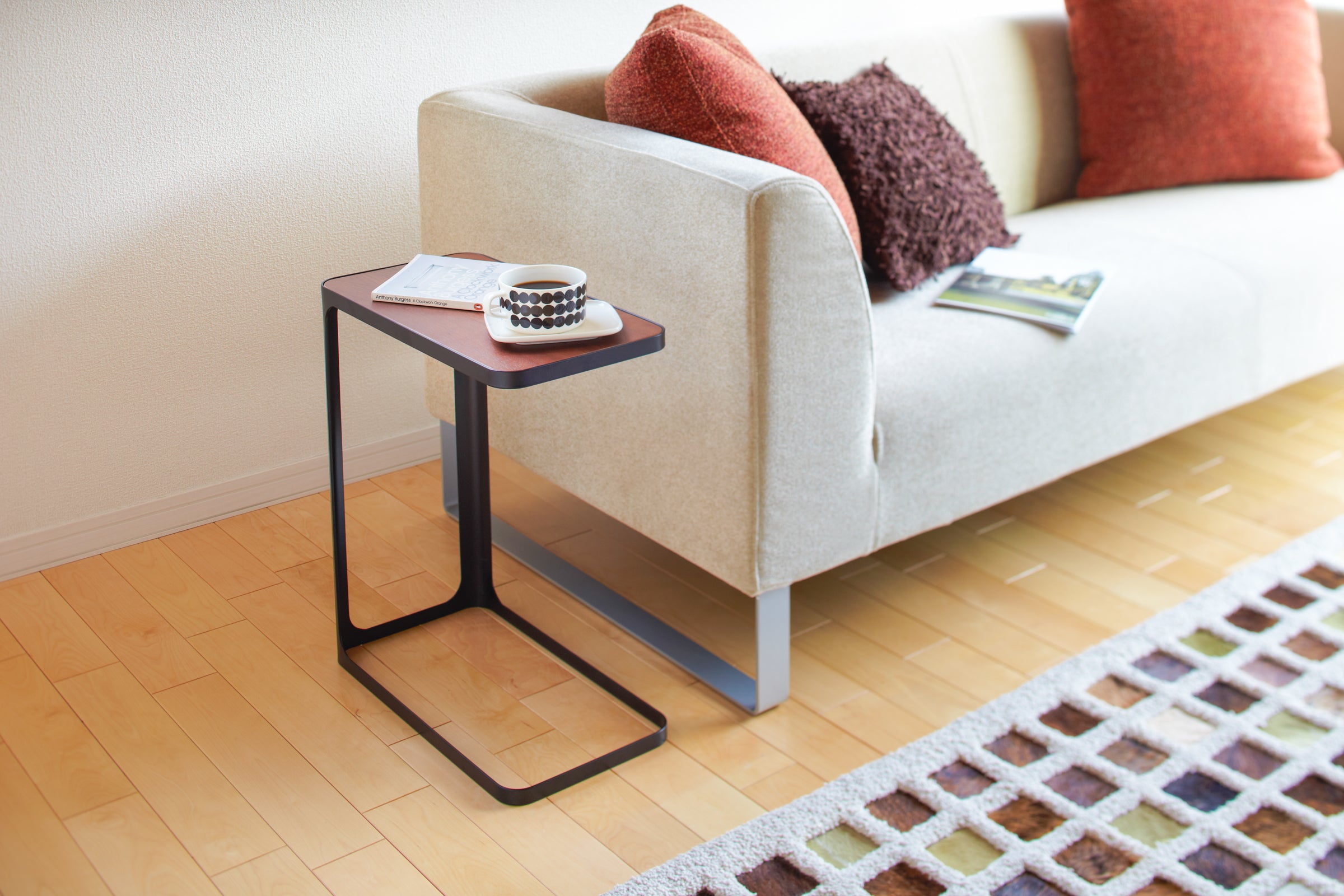 C Side Table (20 H) - Steel - Image 5