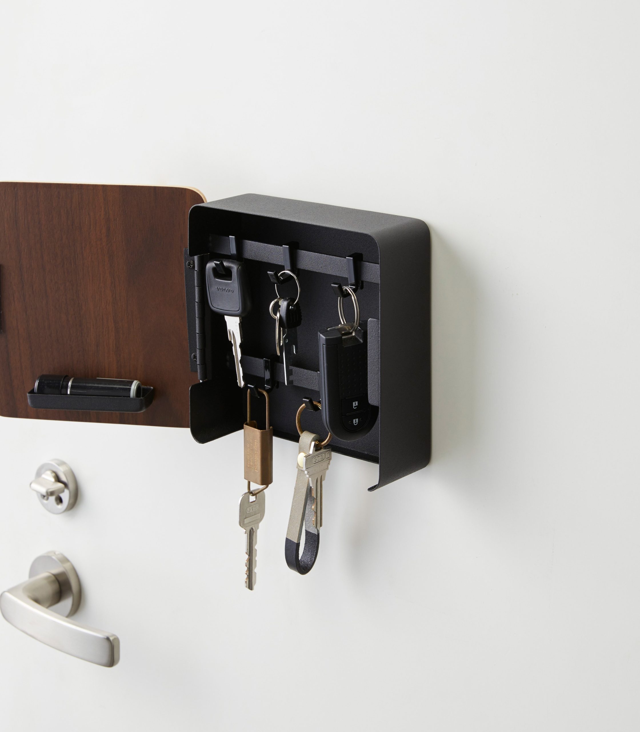 Magnetic Key Cabinet - Steel + Wood - Image 8