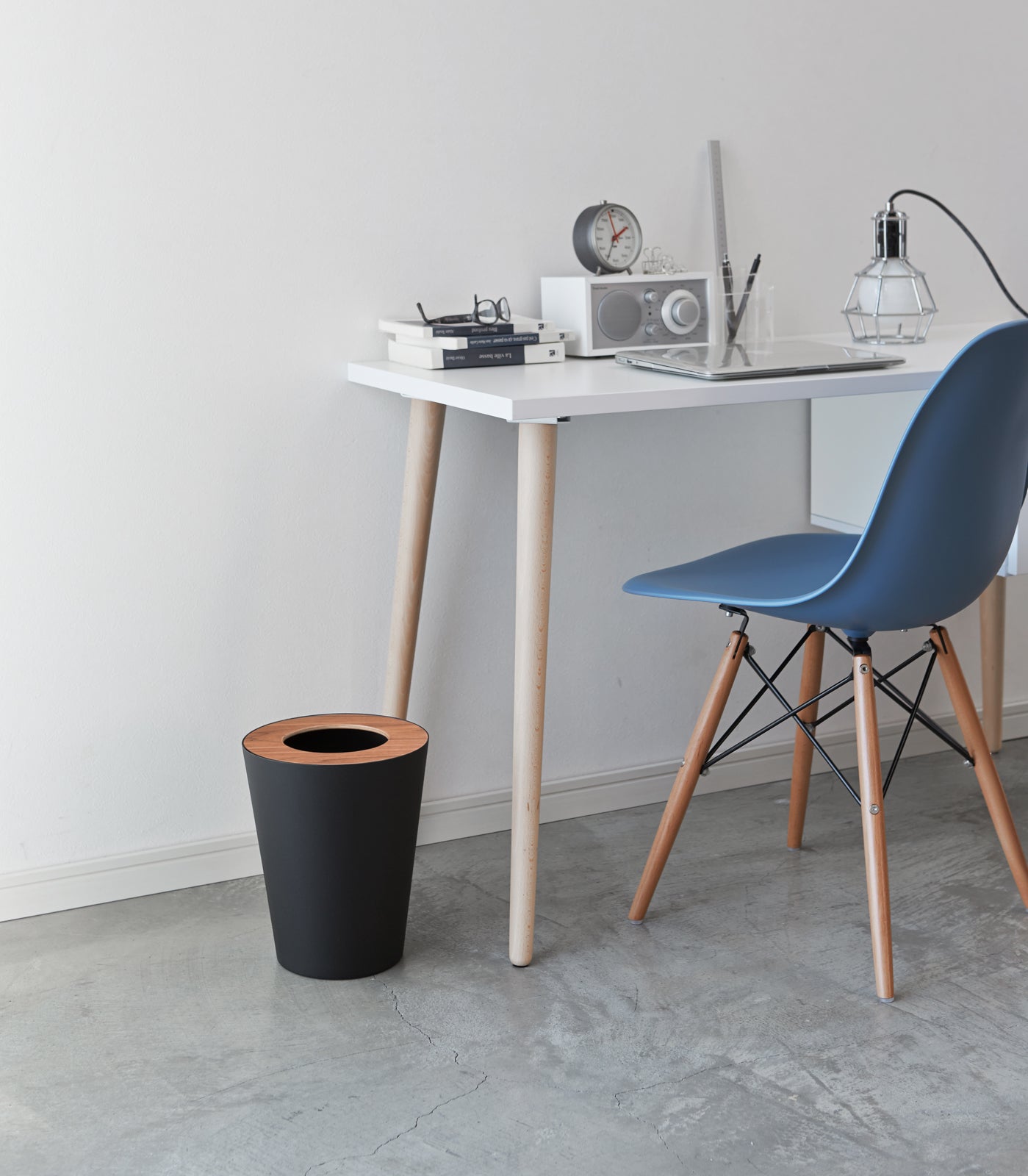 Trash Can - Round - Steel + Wood - Image 15