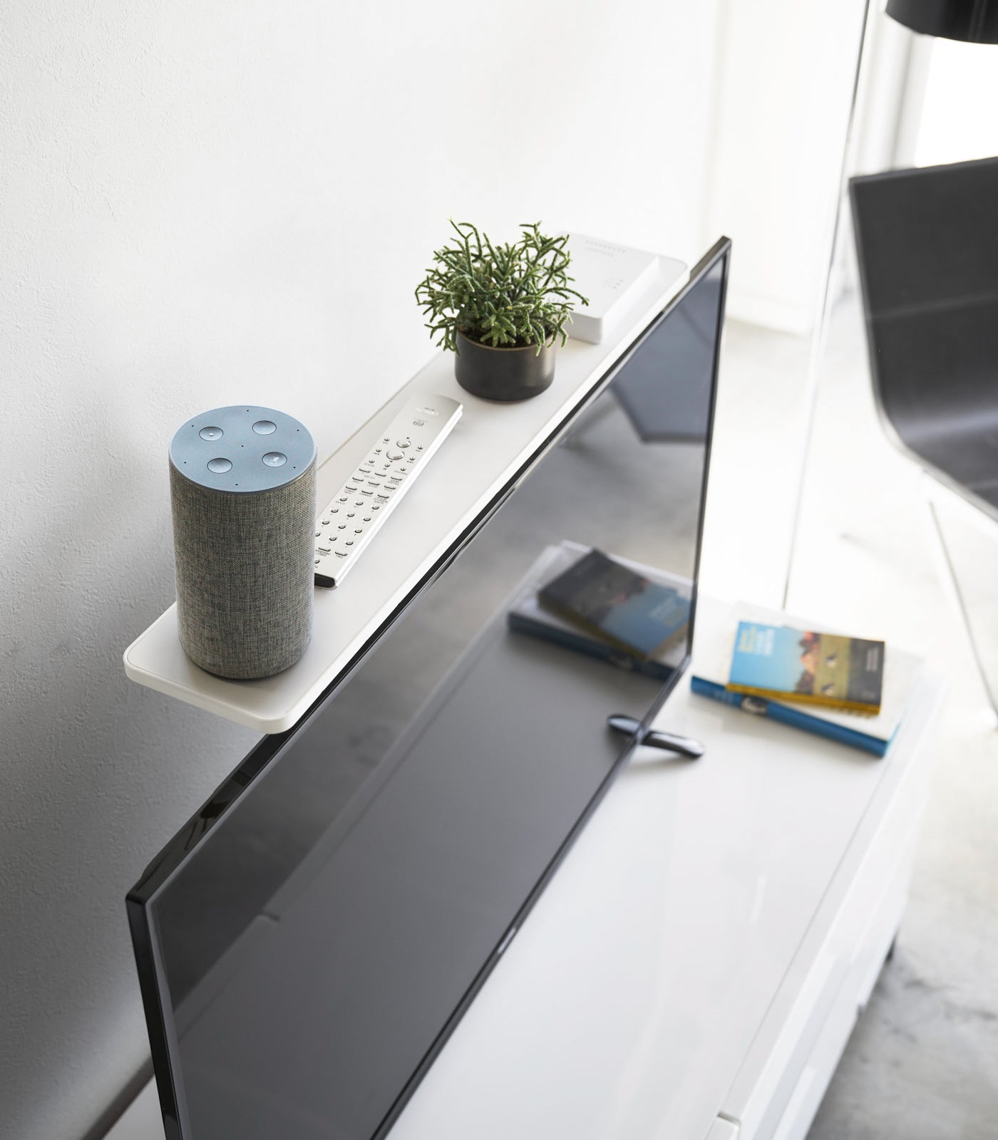 VESA-Compliant TV Shelf (24 H) - Steel - Image 2