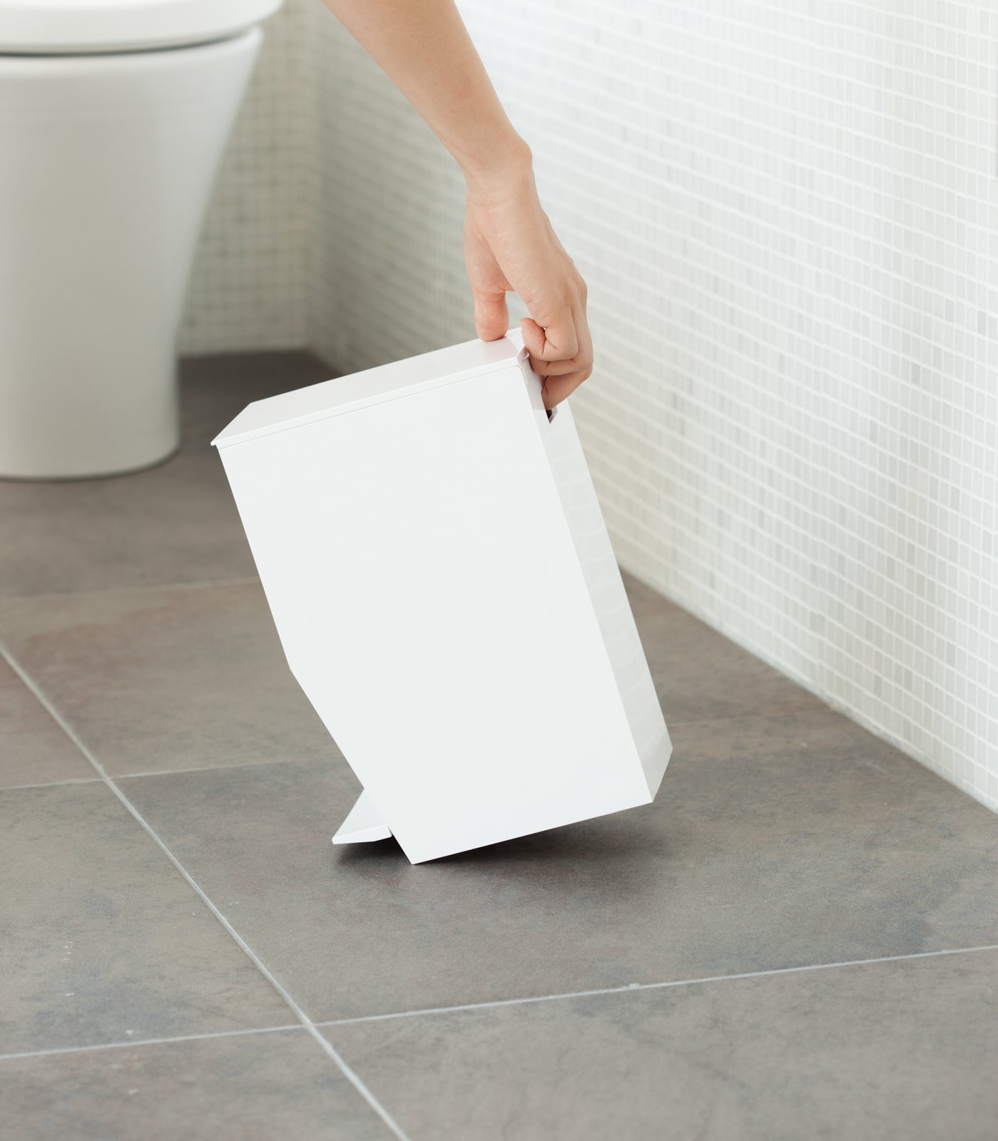 Step Trash Can - Image 4