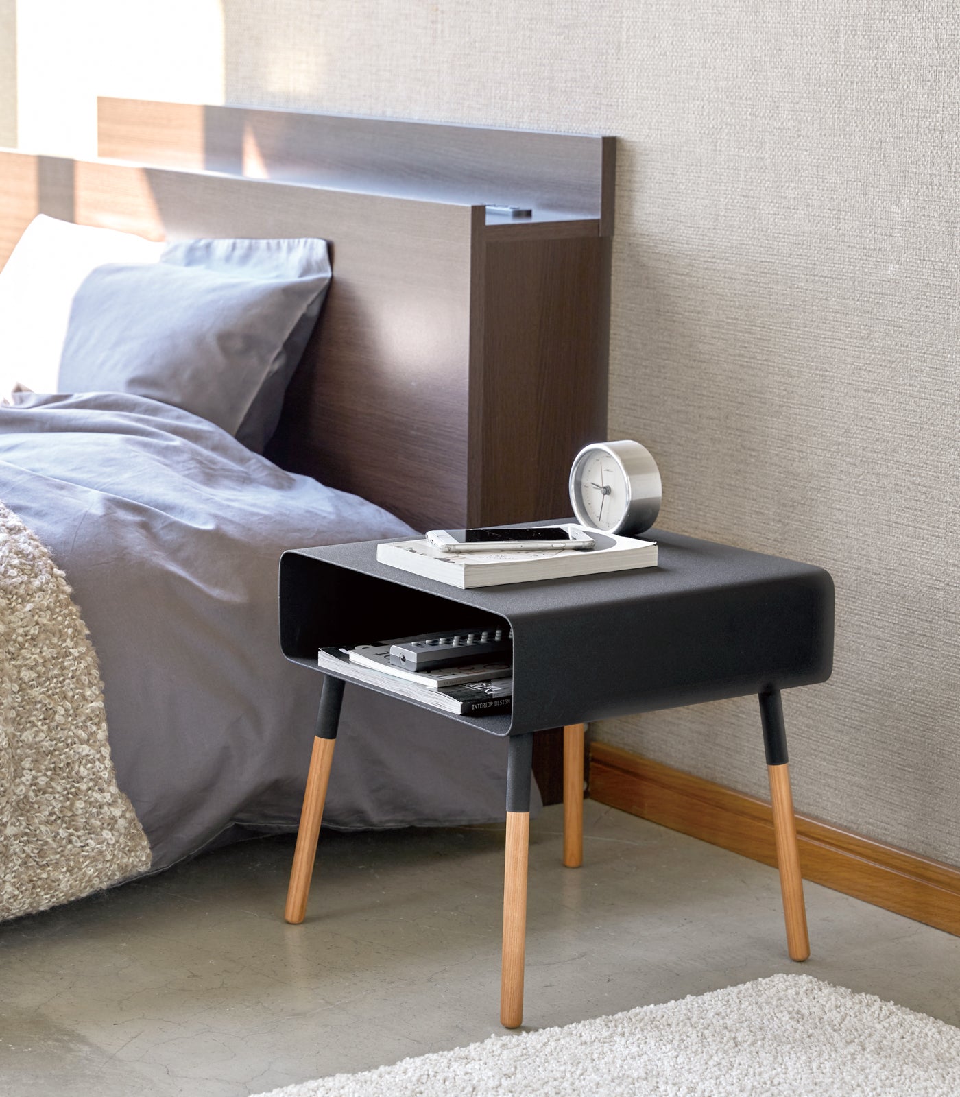 Storage Table - Short (14 H) - Steel + Wood - Image 8