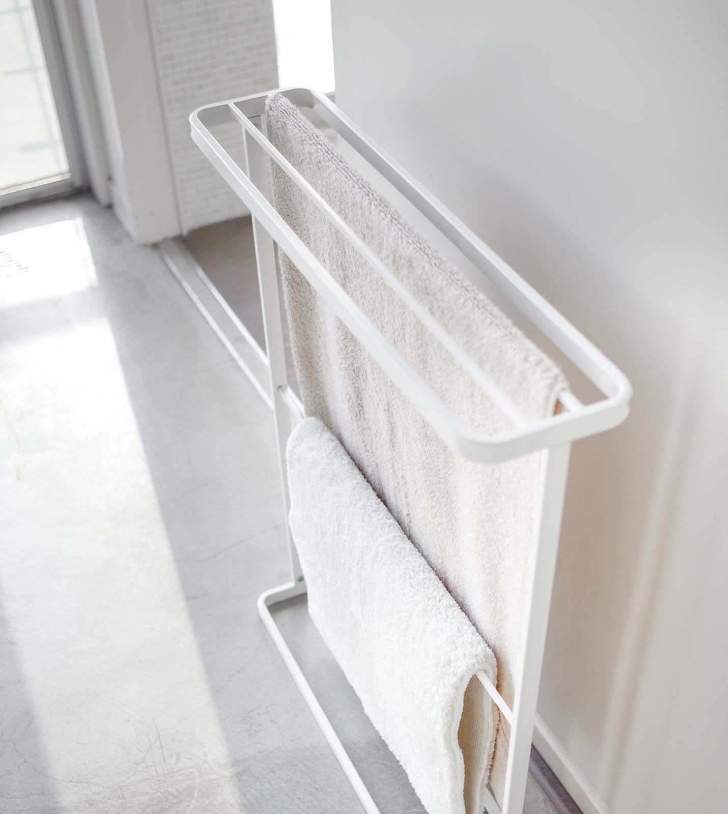 Bath Towel Hanger (30 H) - Steel - Image 4