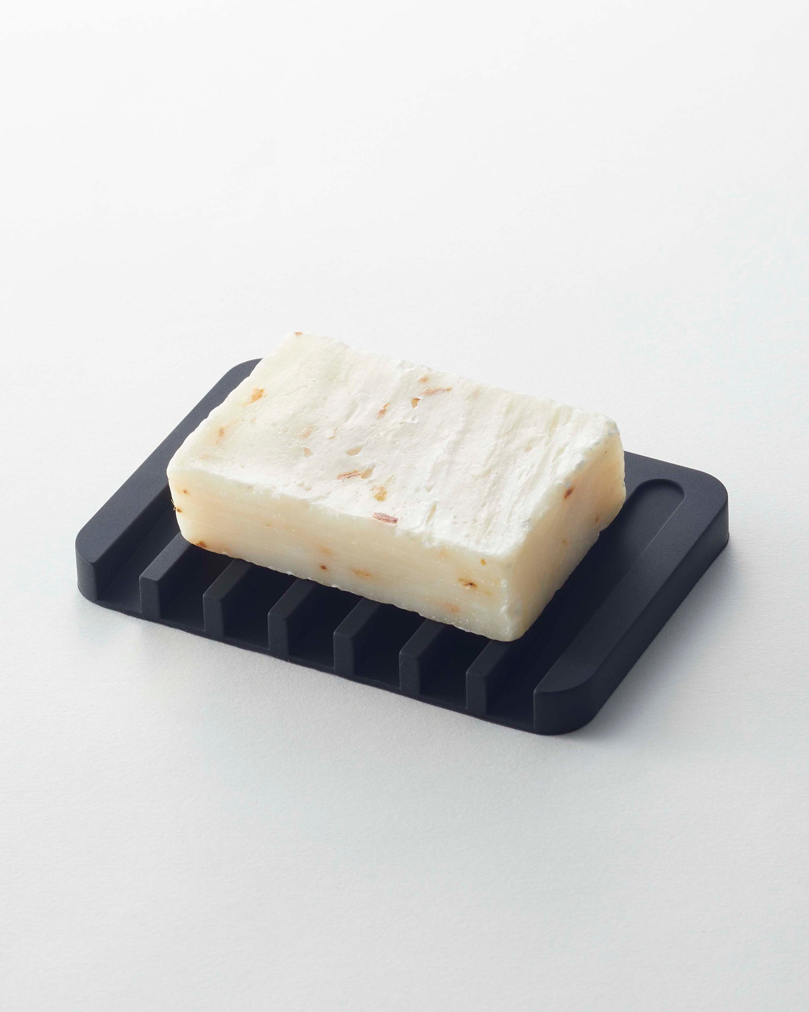 Self-Draining Soap Tray - Silicone - Image 4